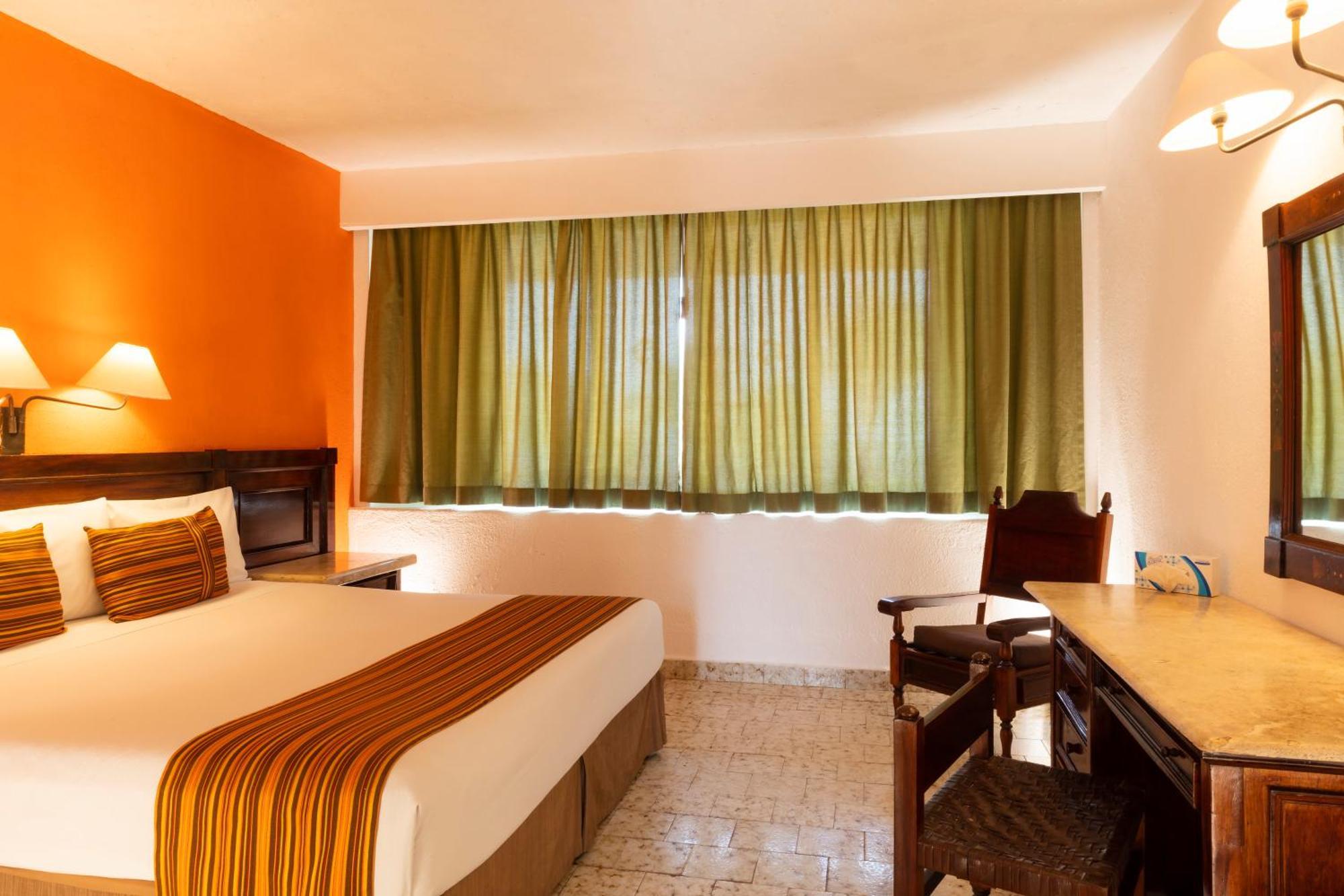 Las Palmas By The Sea All Inclusive ปูแอร์โตบาญาร์ตา ภายนอก รูปภาพ