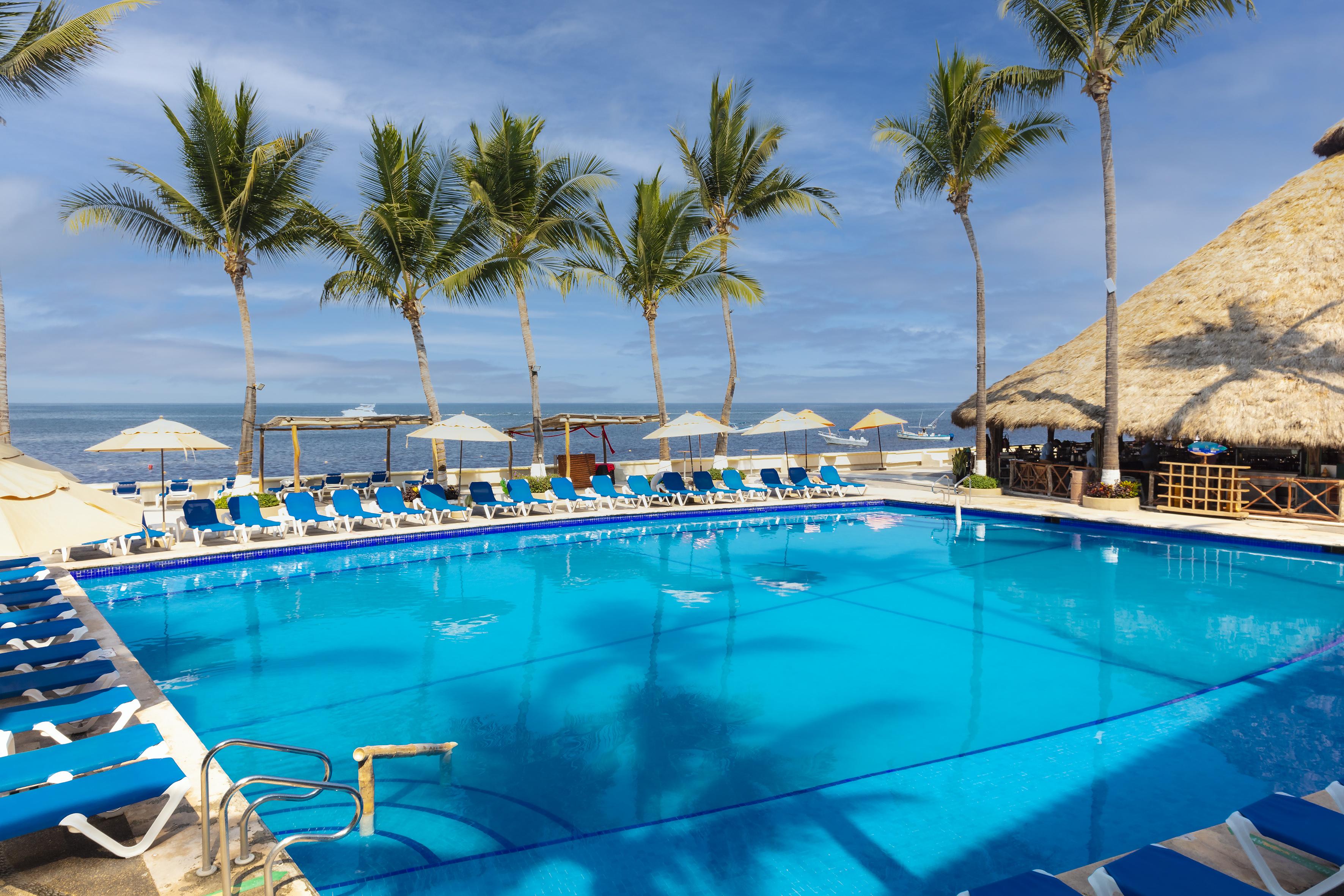 Las Palmas By The Sea All Inclusive ปูแอร์โตบาญาร์ตา ภายนอก รูปภาพ