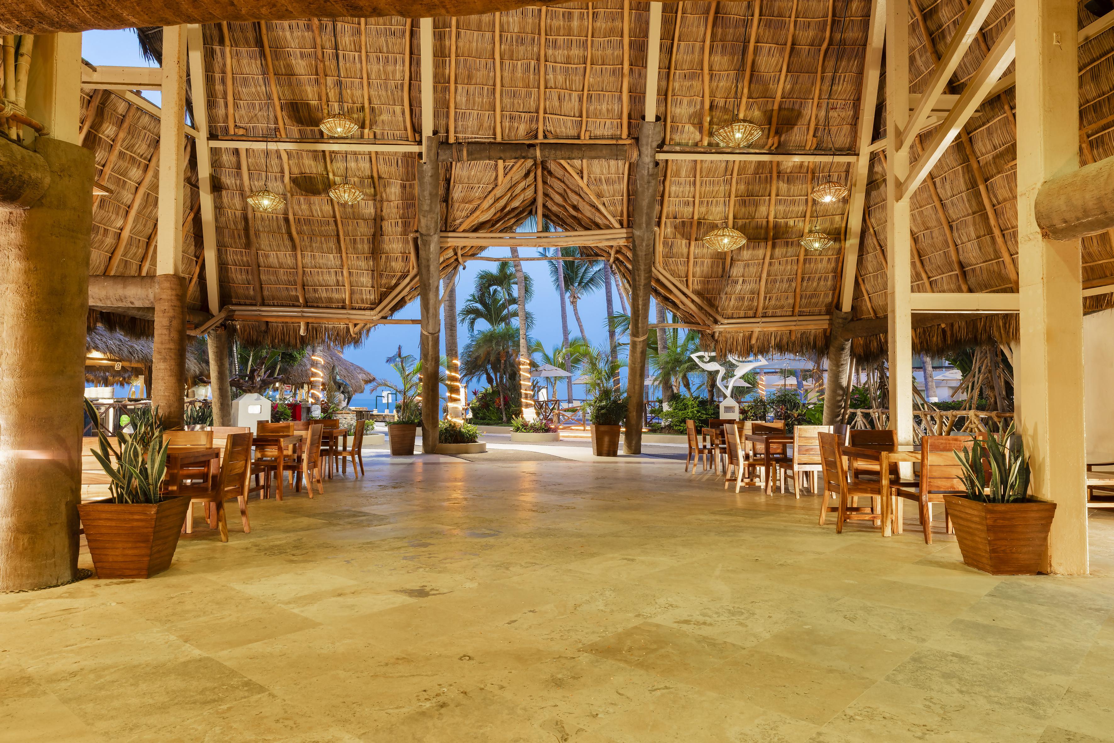Las Palmas By The Sea All Inclusive ปูแอร์โตบาญาร์ตา ภายนอก รูปภาพ